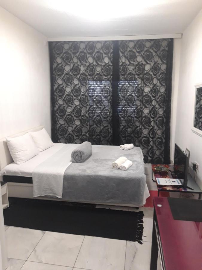 베오그라드 Lilishouse Prenociste 아파트 외부 사진